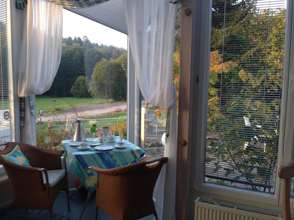 Schönau an der Brend Pension-Ferienwohnung Liesbachtal Direkt Am Waldrand Bayerische Rhoen מראה חיצוני תמונה