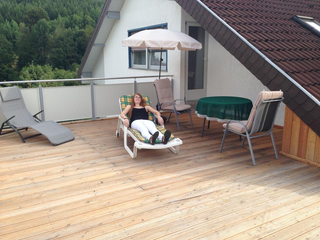Schönau an der Brend Pension-Ferienwohnung Liesbachtal Direkt Am Waldrand Bayerische Rhoen חדר תמונה