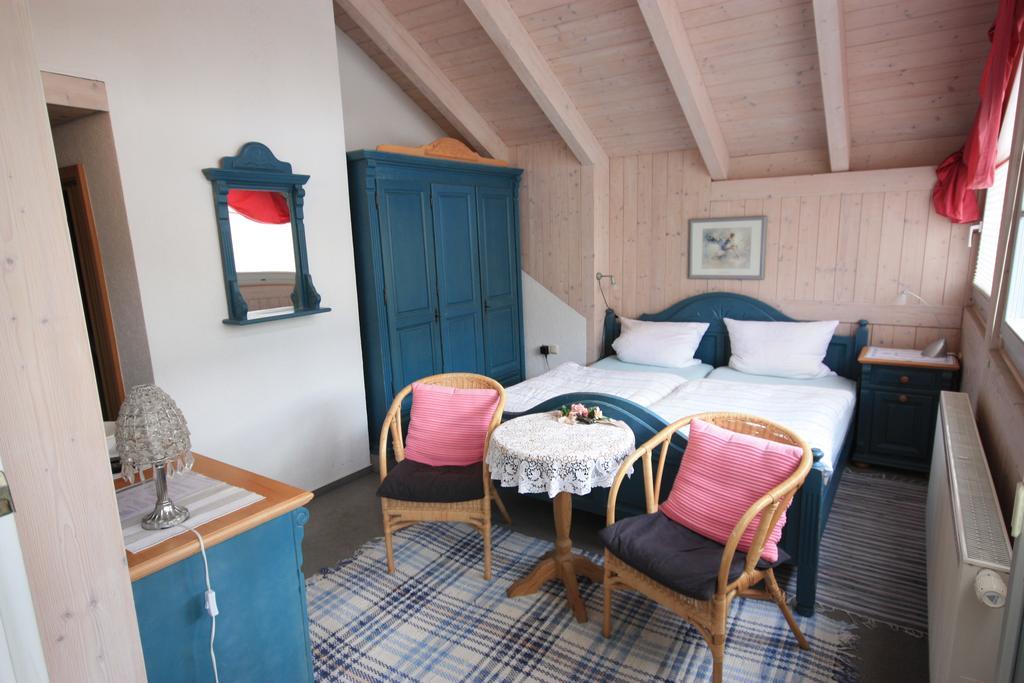Schönau an der Brend Pension-Ferienwohnung Liesbachtal Direkt Am Waldrand Bayerische Rhoen חדר תמונה